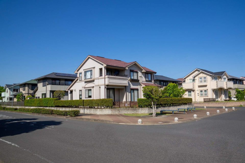 不動産担保ローンの活用術とリスク管理資金調達を成功に導くための実践知識