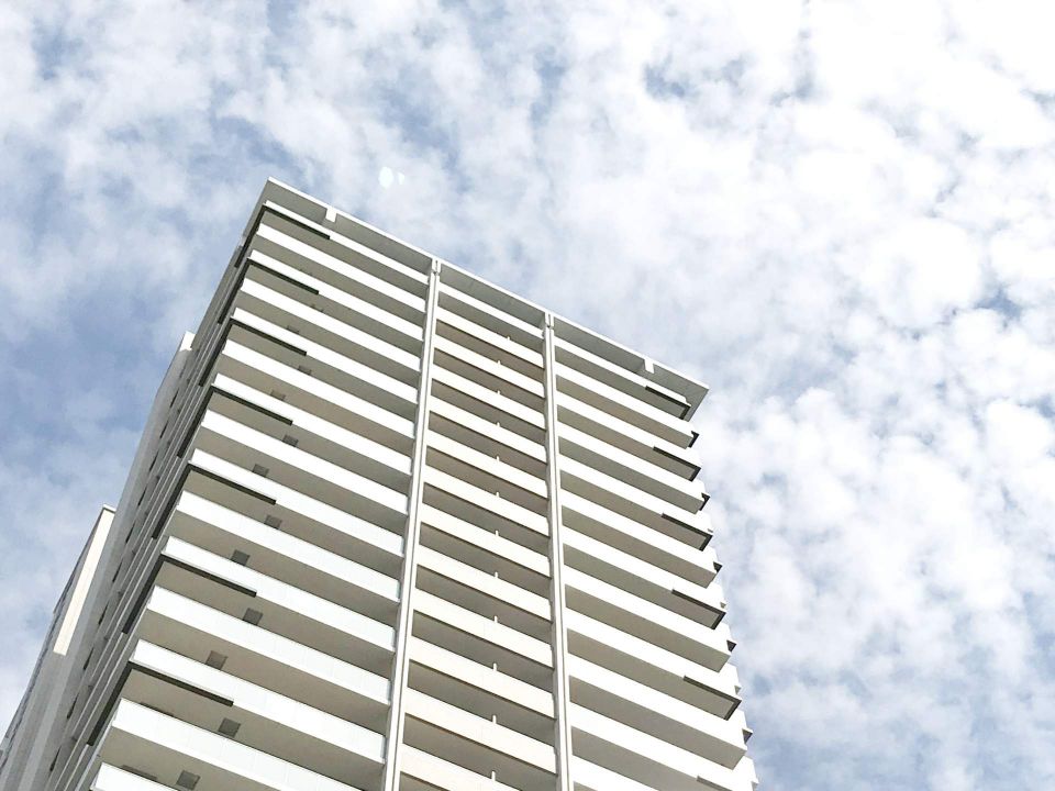 不動産担保ローンで実現する柔軟な資金調達とリスク管理のポイント