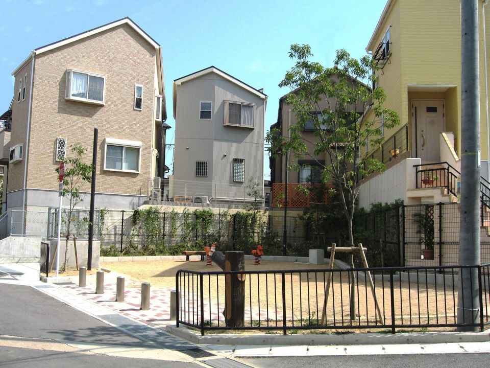 不動産担保ローンで資産を賢く活用するための基礎知識と利用上の注意点